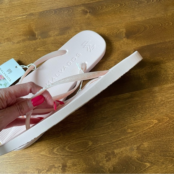 Malvados Playa-Shell Flip Flops, NWT, - Picture 8 of 9